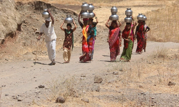 जल-योद्धा के रूप में मोर्चा संभाले महिलाएं