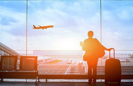 समृद्धि स्वदेश में, फिर क्यों जा रहे परदेस में?