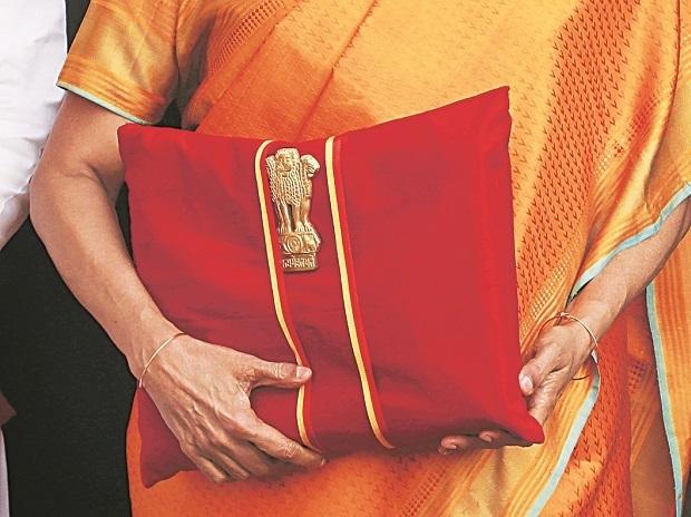 थोड़ी सी आशा, पर उम्मीद से पीछे है बजट