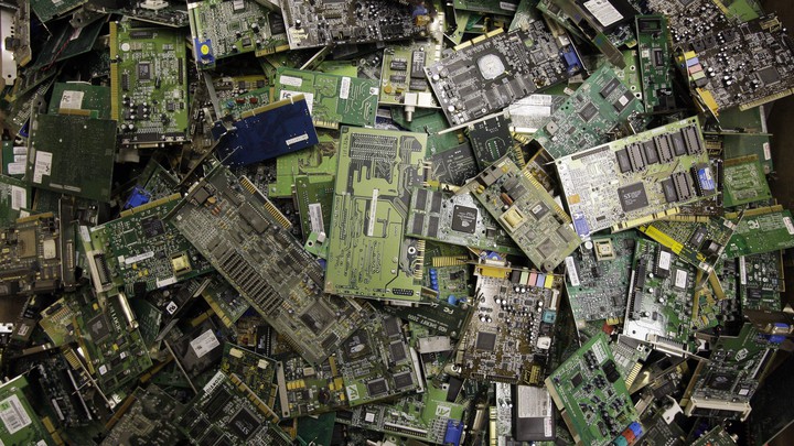 Opportunities in Electronic Waste for Atmanirbhar Bharat